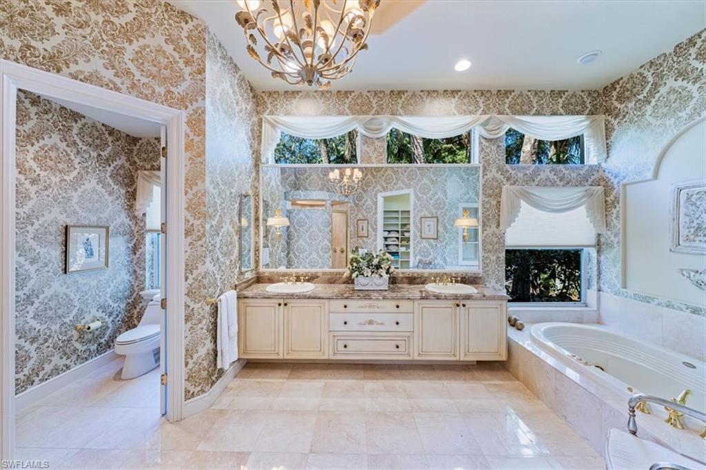 QUAIL WEST - Residential