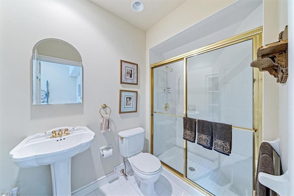 QUAIL WEST - Residential