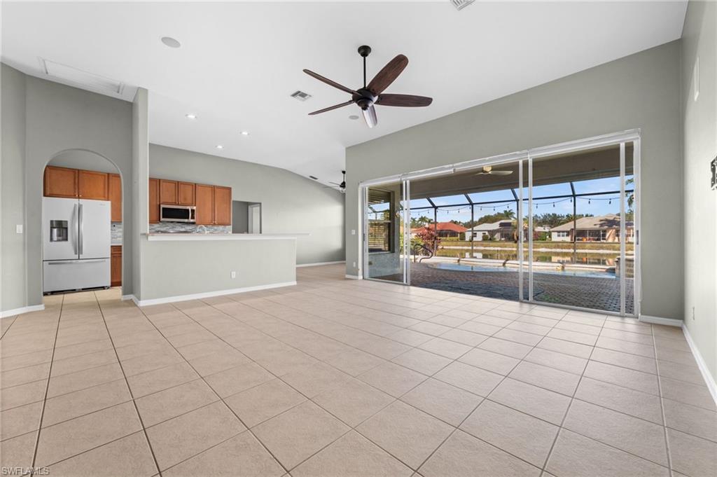 INDIGO LAKES - Residential