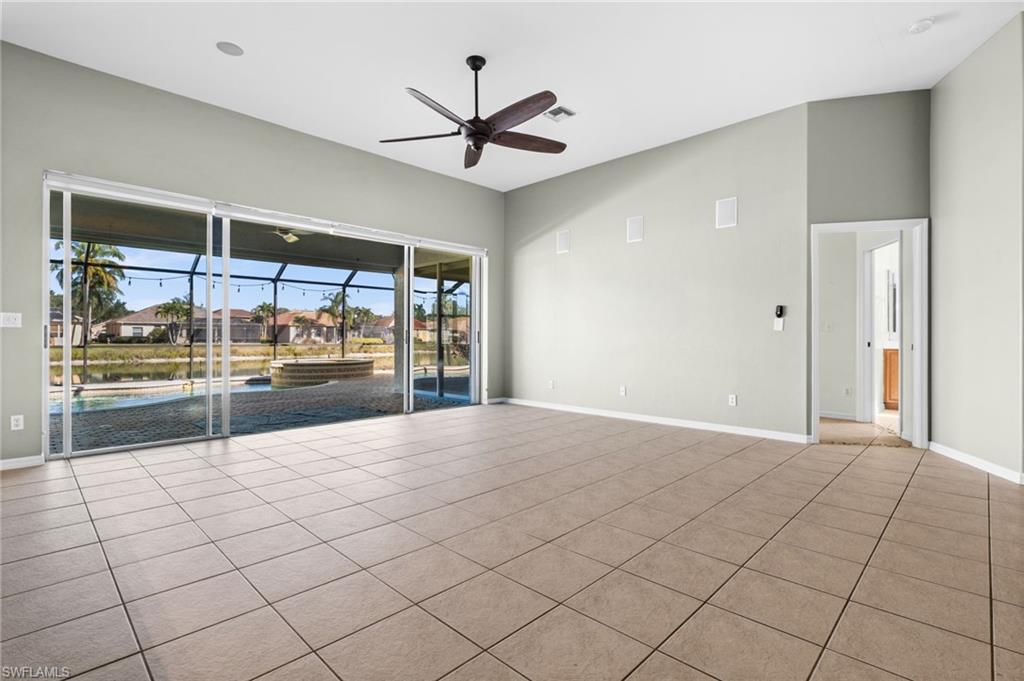 INDIGO LAKES - Residential