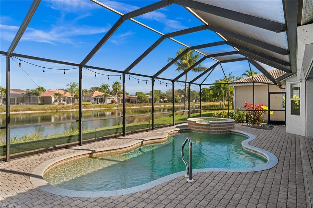 INDIGO LAKES - Residential