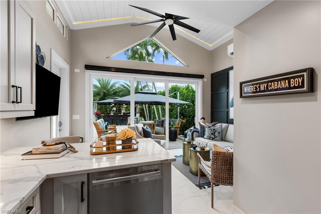 PELICAN LAKE RV RESORT - Land