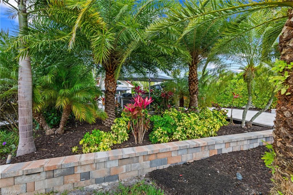 PELICAN LAKE RV RESORT - Land