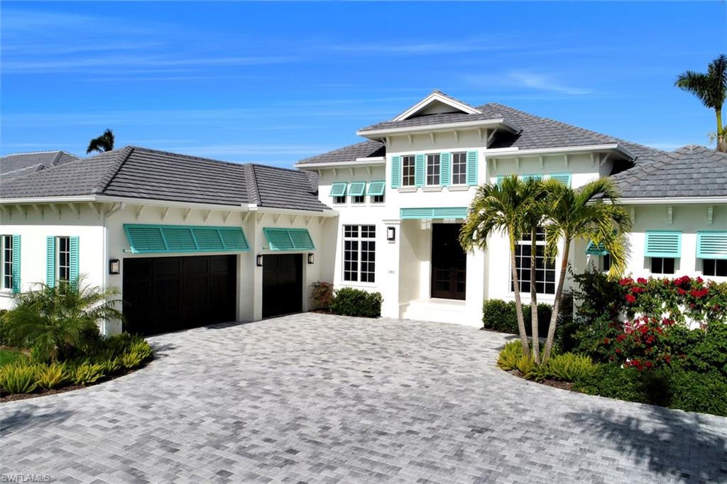 MOORINGS - Residential