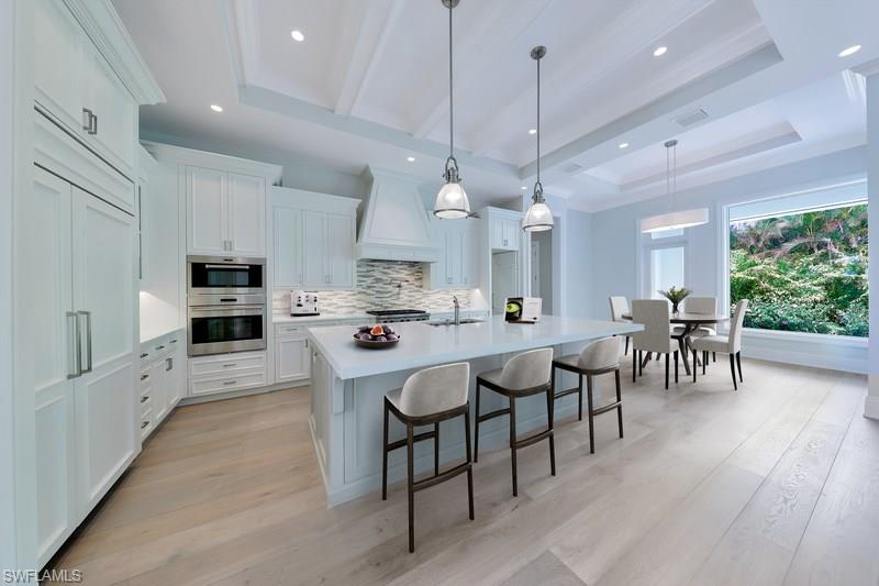 MOORINGS - Residential