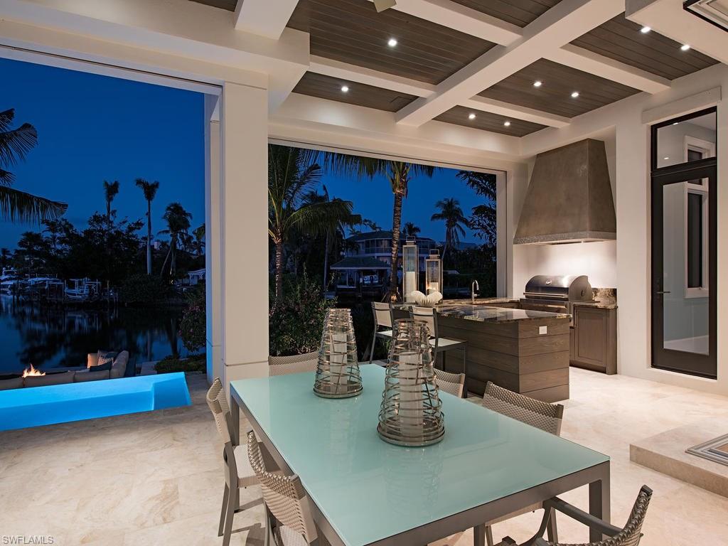 AQUALANE SHORES - Residential