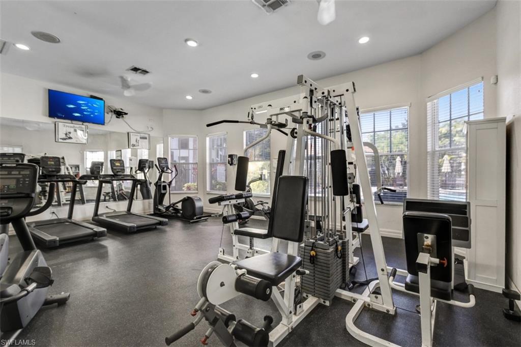 FAIRWAY PRESERVE - Residential Lease