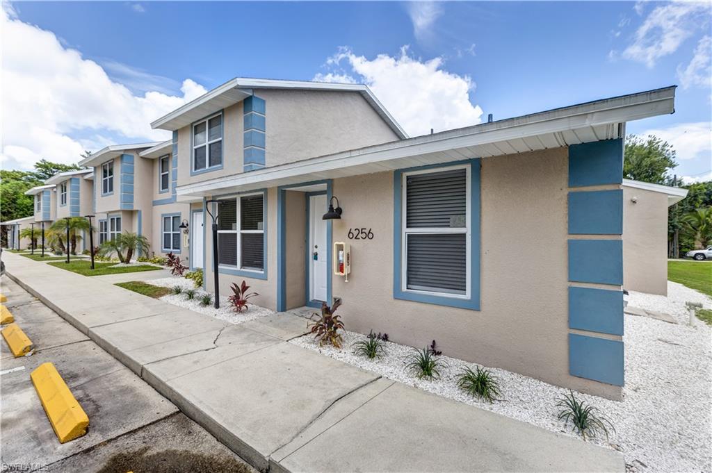 6240 Rattlesnake Hammock RD