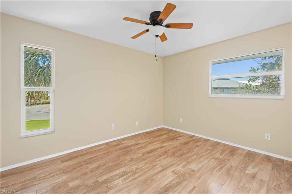 SANIBEL BAYOUS - Residential