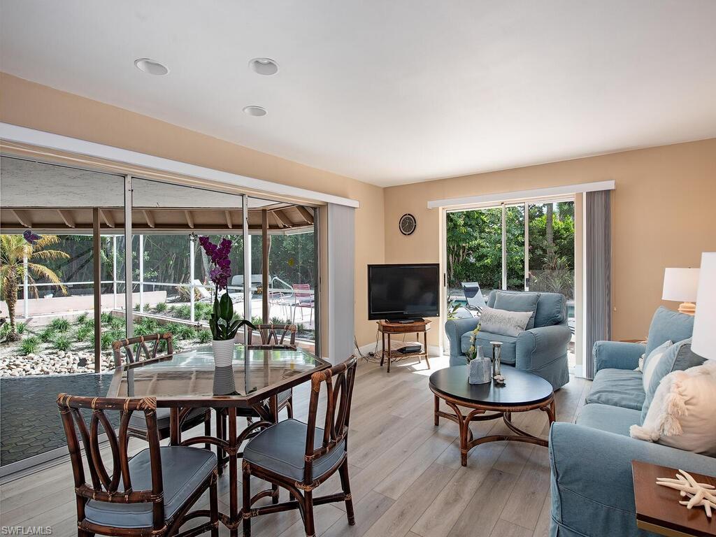 GOLF DRIVE ESTATES - Residential