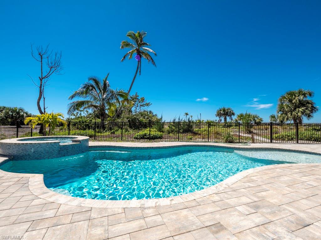 CHATEAUX SUR MER UNREC - Residential