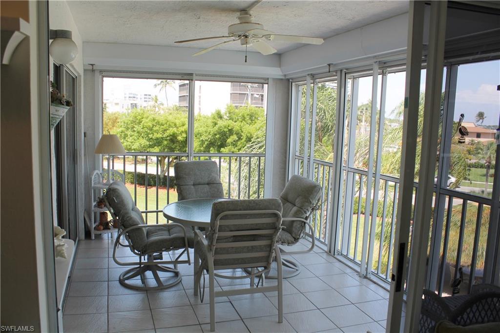 SOUTHERN BREEZE GARDENS - Residential