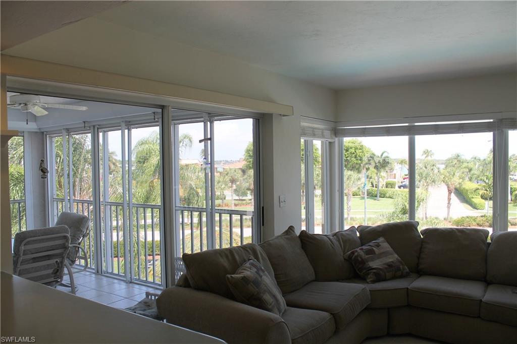 SOUTHERN BREEZE GARDENS - Residential