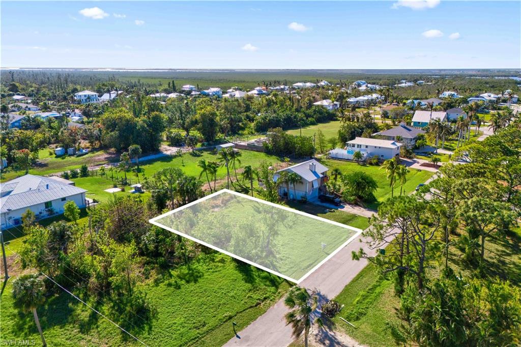 CAPTAINS COVE - Land