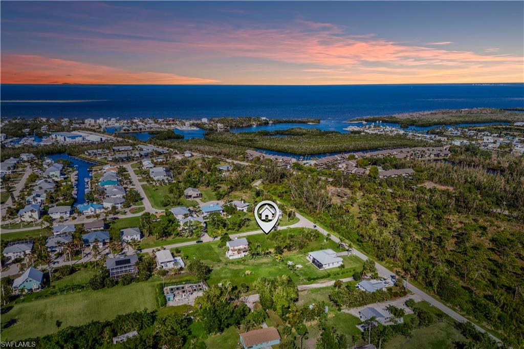 CAPTAINS COVE - Land