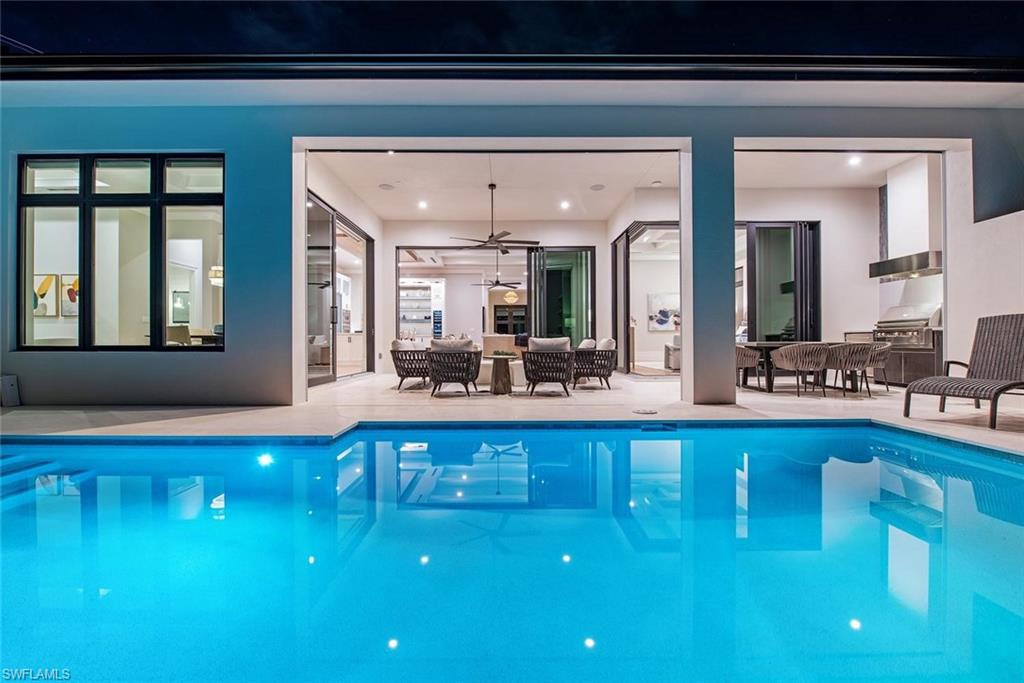 ROYAL HARBOR - Residential