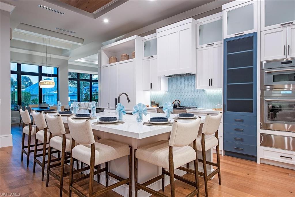 ROYAL HARBOR - Residential