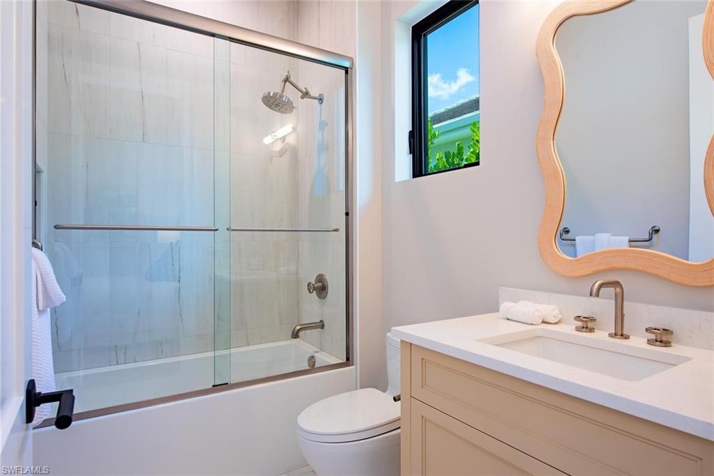 ROYAL HARBOR - Residential