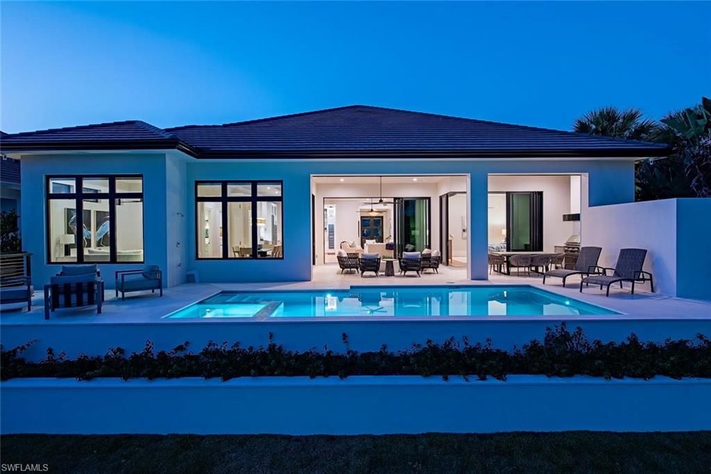 Photo of 1456 Curlew AVE, NAPLES, FL 34102 (MLS # 226017450)