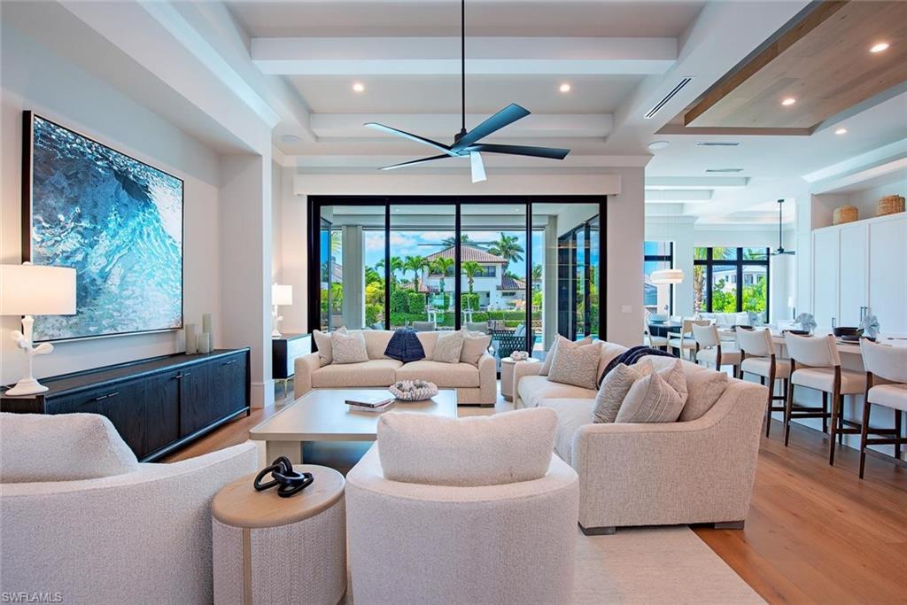 ROYAL HARBOR - Residential