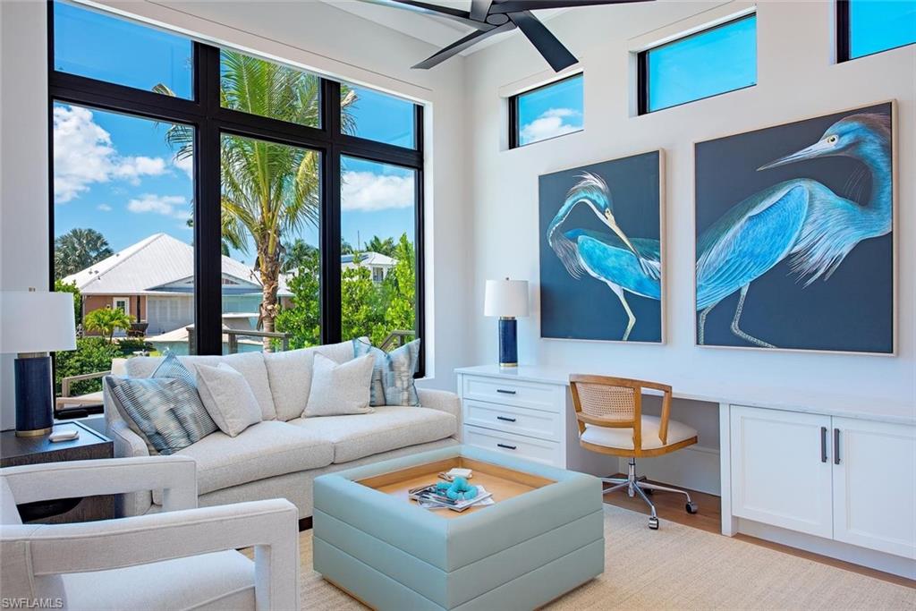 ROYAL HARBOR - Residential