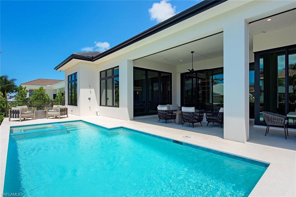 ROYAL HARBOR - Residential