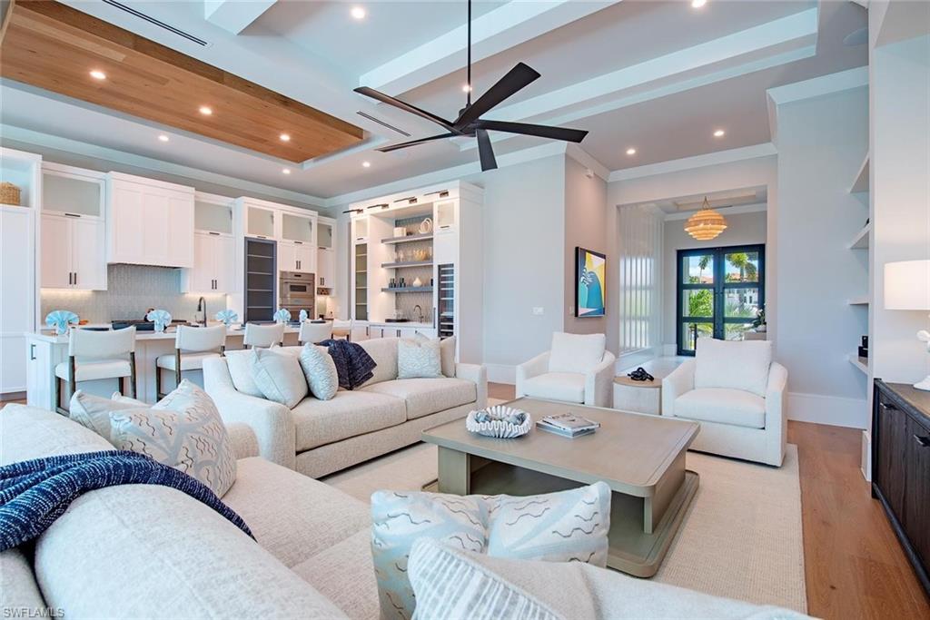 ROYAL HARBOR - Residential