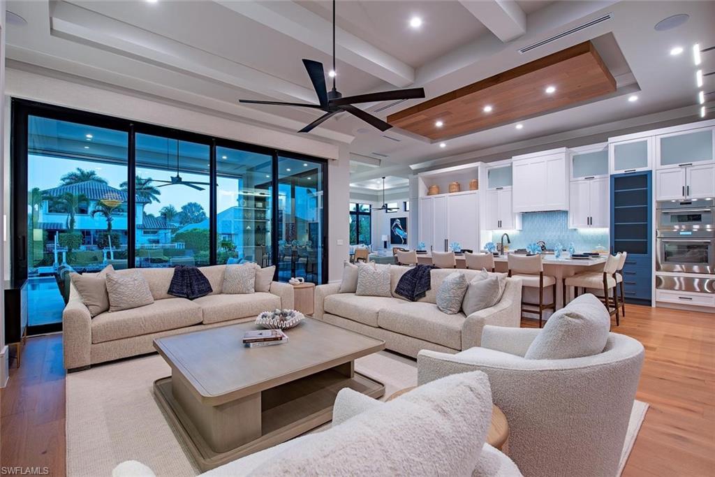 ROYAL HARBOR - Residential