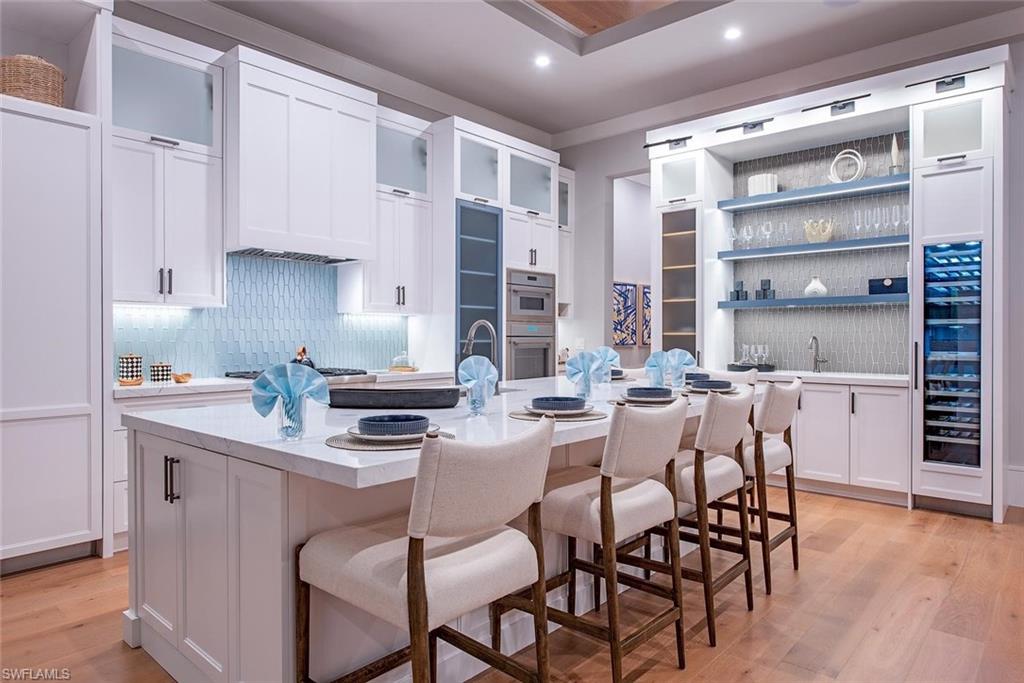 ROYAL HARBOR - Residential