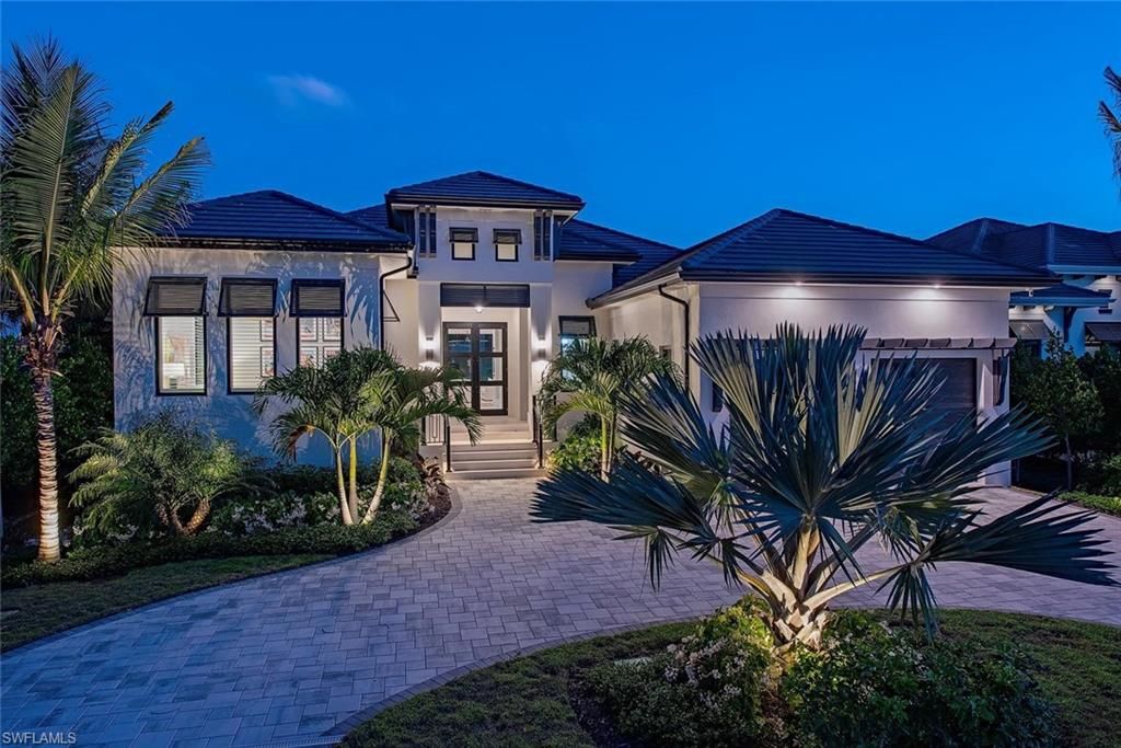 Photo of 1456 Curlew AVE, NAPLES, FL 34102 (MLS # 226017450)