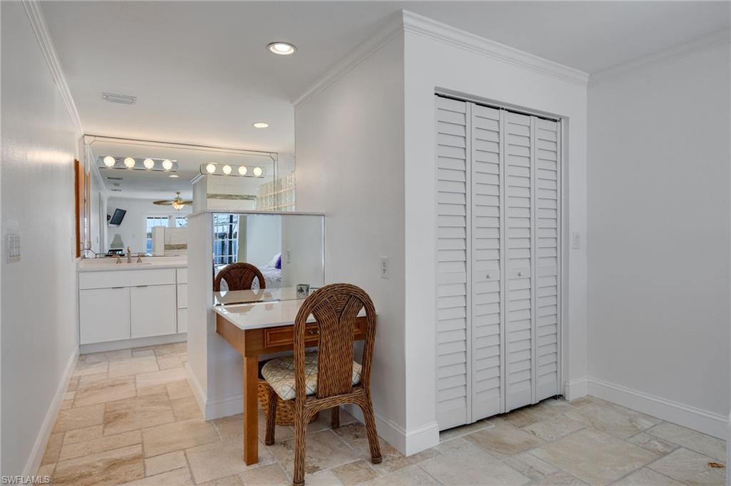 ISLAND HARBORS - Residential