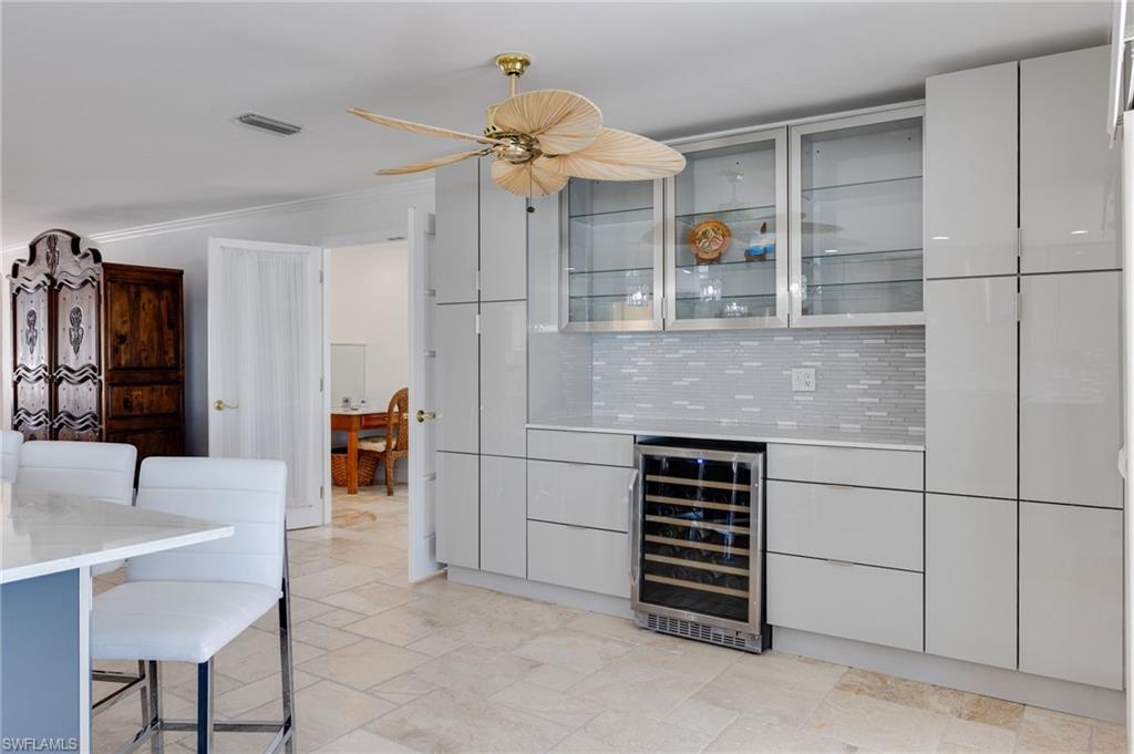 ISLAND HARBORS - Residential