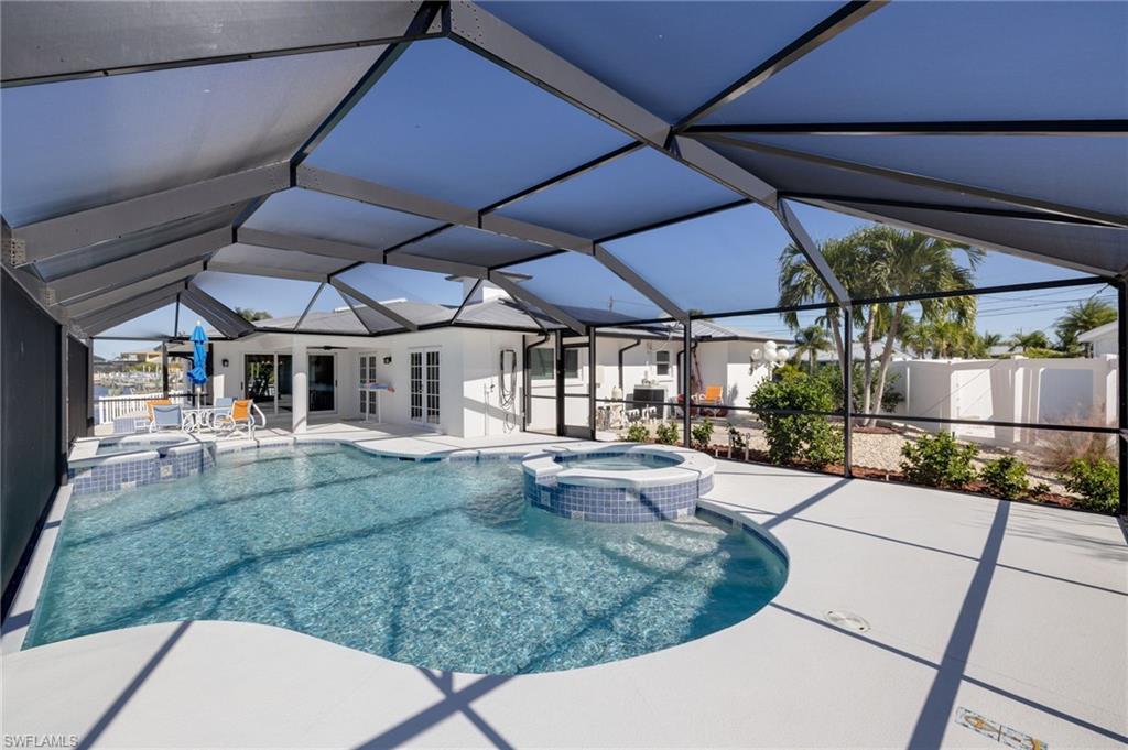 ISLAND HARBORS - Residential