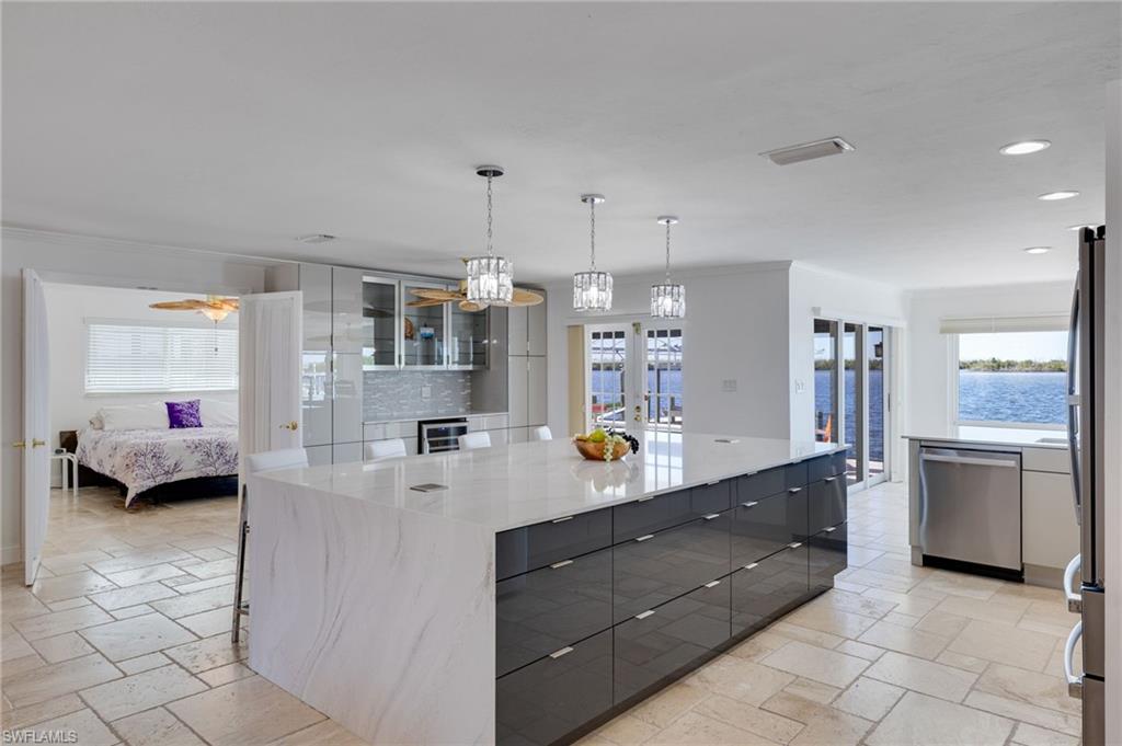 ISLAND HARBORS - Residential