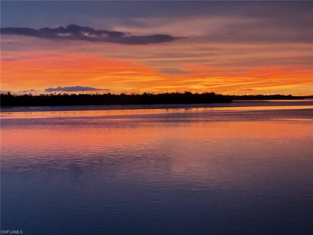 ISLAND HARBORS - Residential