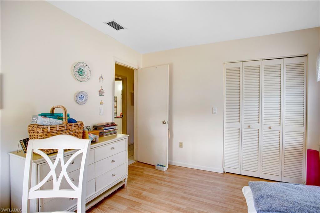 NAPLES PARK - Residential