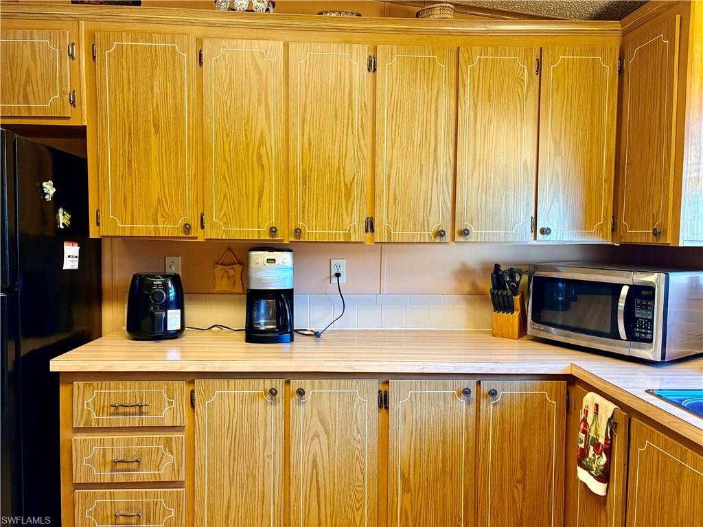 LAKE ARROWHEAD MOB VILLAGE - Residential