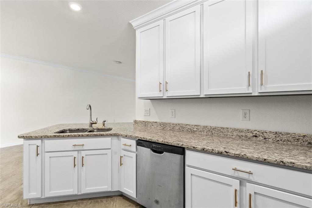 CASTALINA - Residential Lease