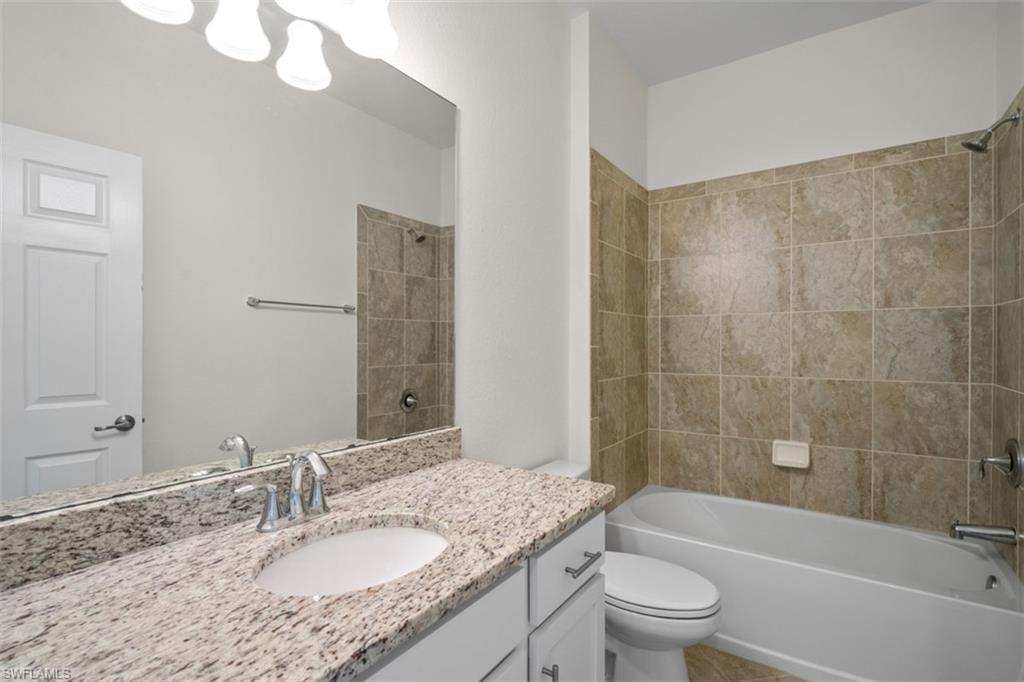 CASTALINA - Residential Lease