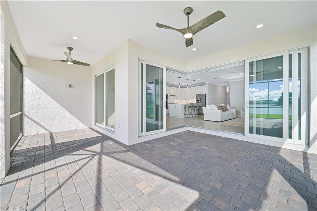 DEL WEBB OAK CREEK - Residential