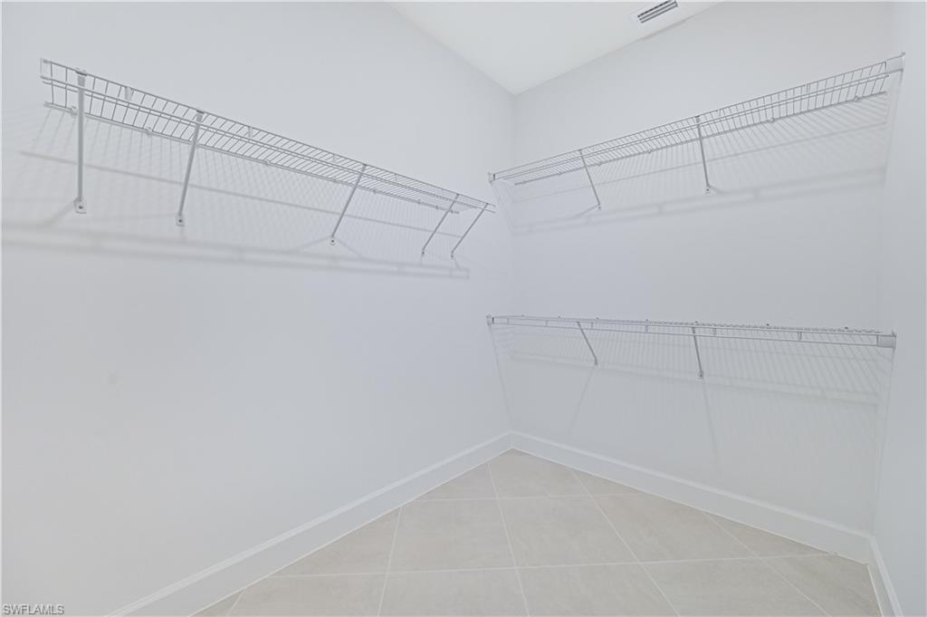 DEL WEBB OAK CREEK - Residential