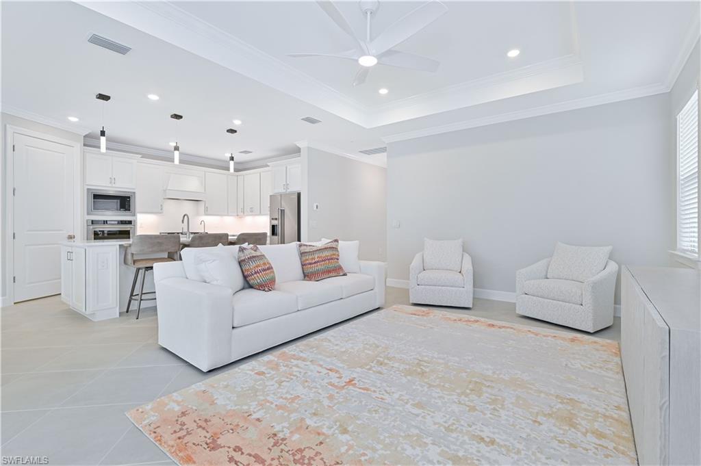 DEL WEBB OAK CREEK - Residential