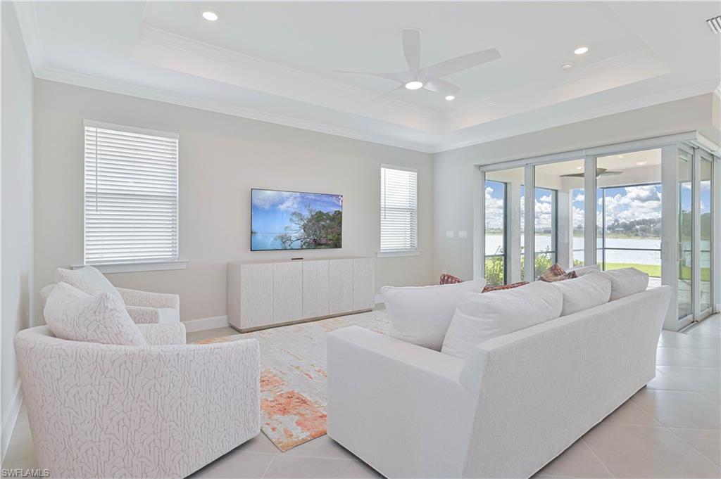 DEL WEBB OAK CREEK - Residential