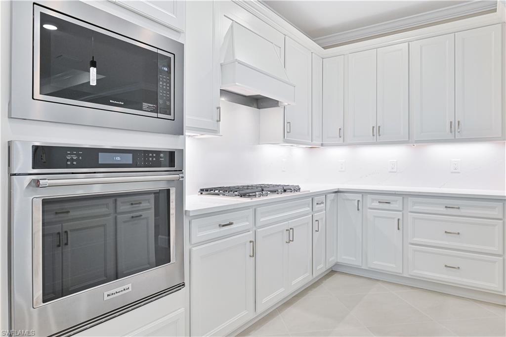 DEL WEBB OAK CREEK - Residential