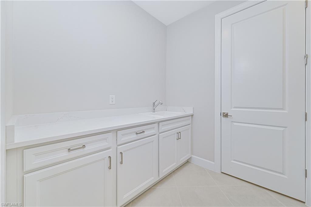 DEL WEBB OAK CREEK - Residential