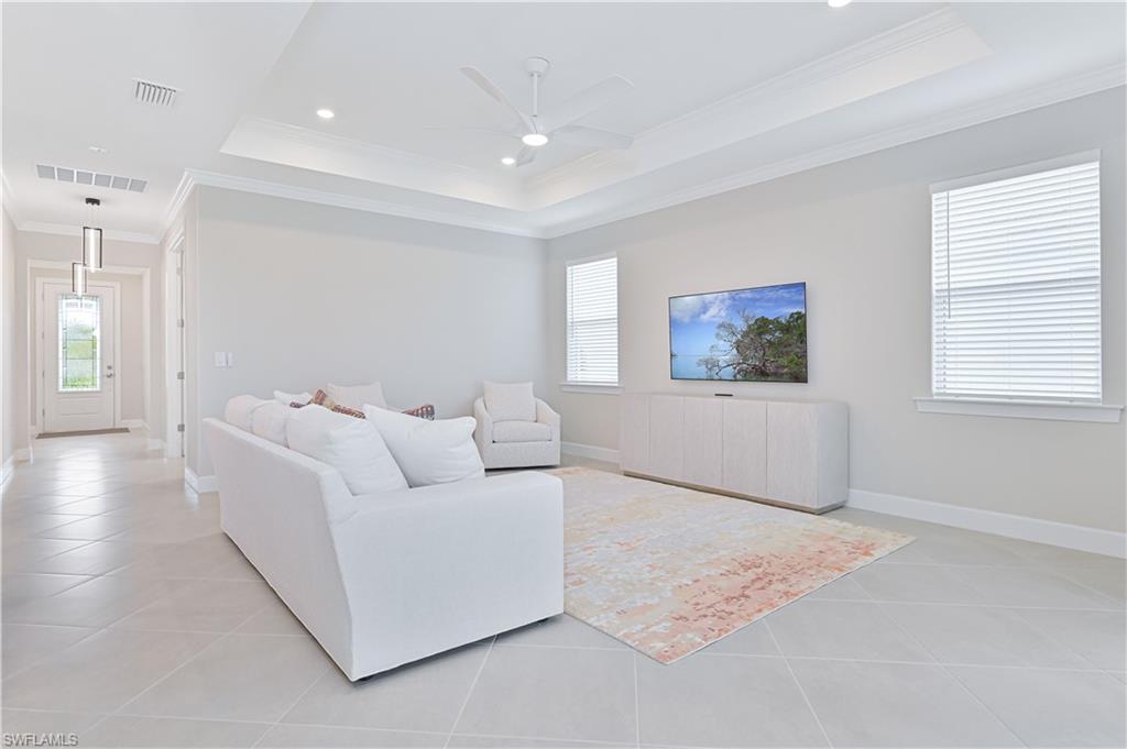 DEL WEBB OAK CREEK - Residential