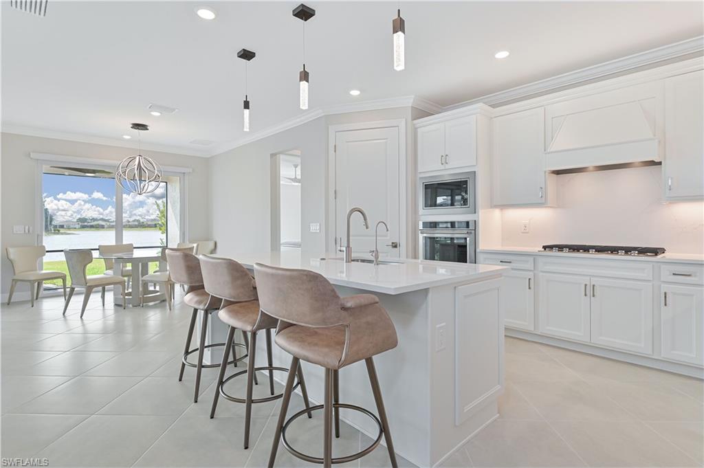 DEL WEBB OAK CREEK - Residential