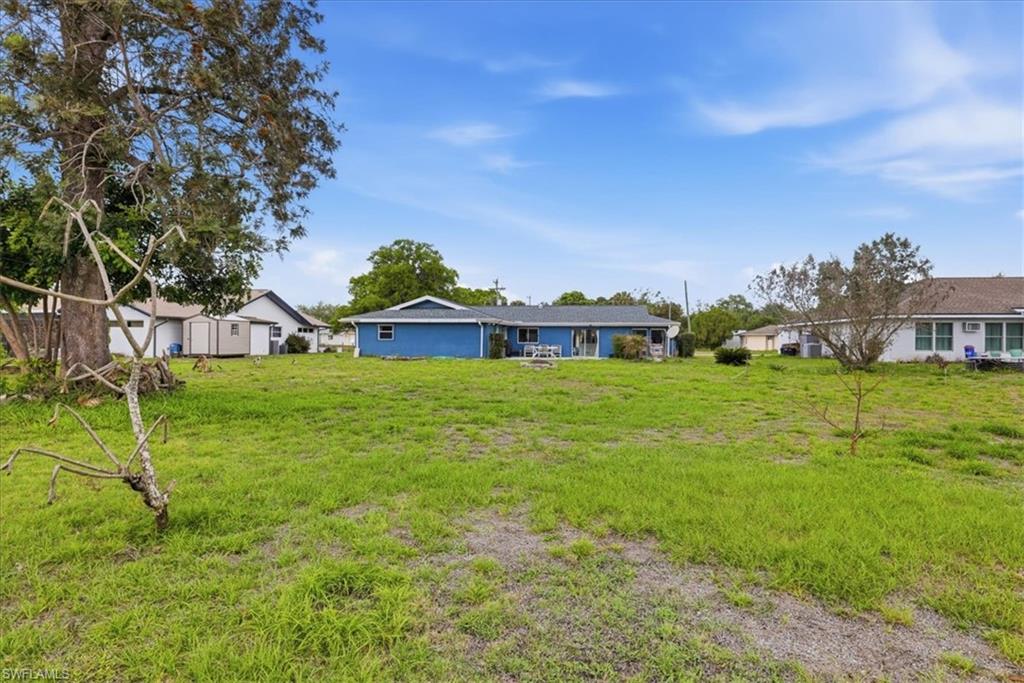 LEHIGH ACRES - Residential