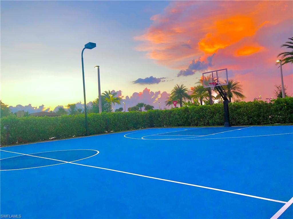 STONECREEK - Residential