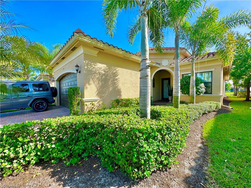 STONECREEK - Residential